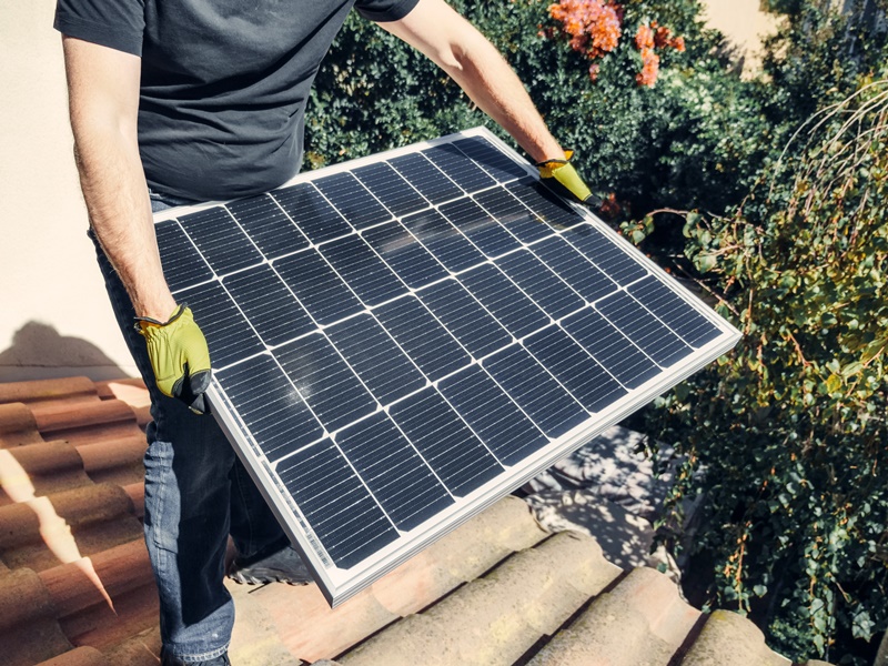Manutenção de energia solar: como deve ser feita?