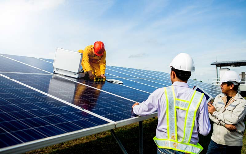 4 perguntas que você precisa fazer na hora de escolher uma empresa de Energia Solar